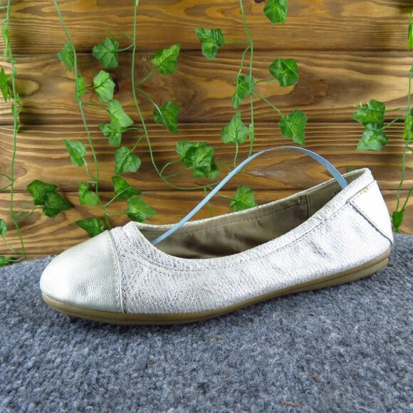Easy Spirit Women's Gessica Ballet Silver Textile Sz 6.5 Medium Gently Used 2025 - Picture 1 of 6